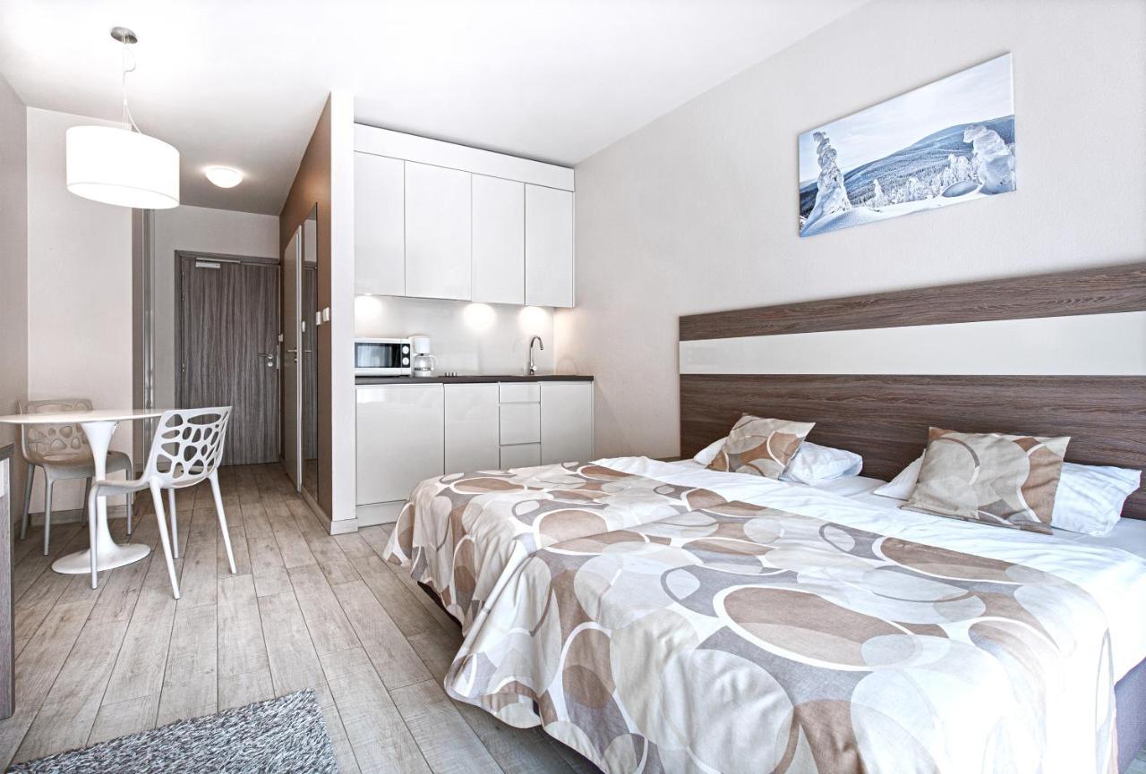 Panorama Ski, Bike, Spa & Restaurant - Czarna Gora Resort Stronie Slaskie Bagian luar foto