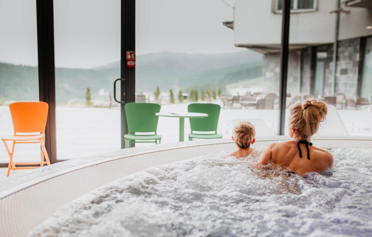 Panorama Ski, Bike, Spa & Restaurant - Czarna Gora Resort Stronie Slaskie Bagian luar foto