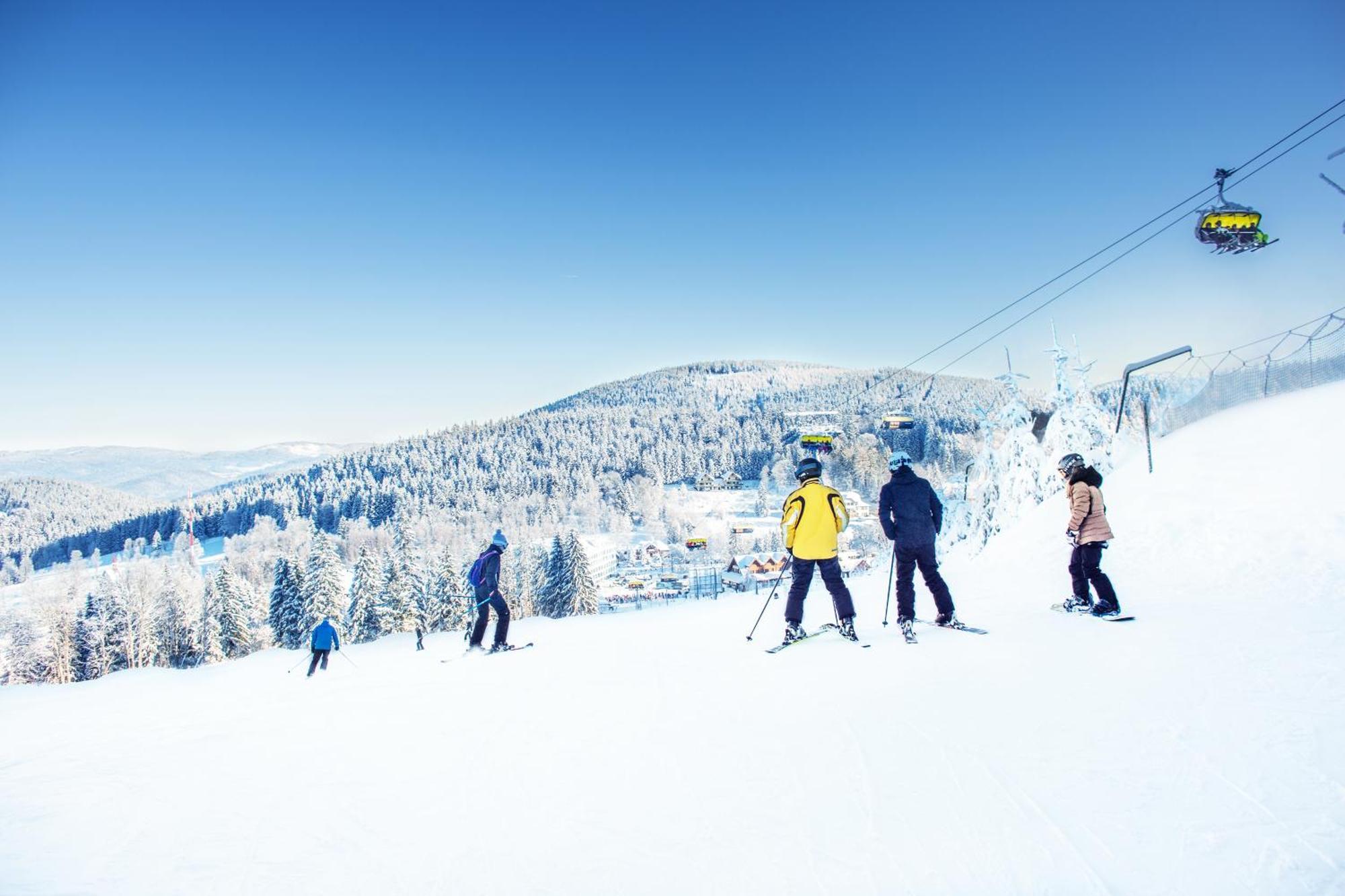 Panorama Ski, Bike, Spa & Restaurant - Czarna Gora Resort Stronie Slaskie Bagian luar foto